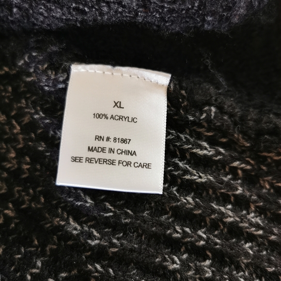 JJ. Basics Black & White Water Fall Sweater XL - Picture 7 of 10